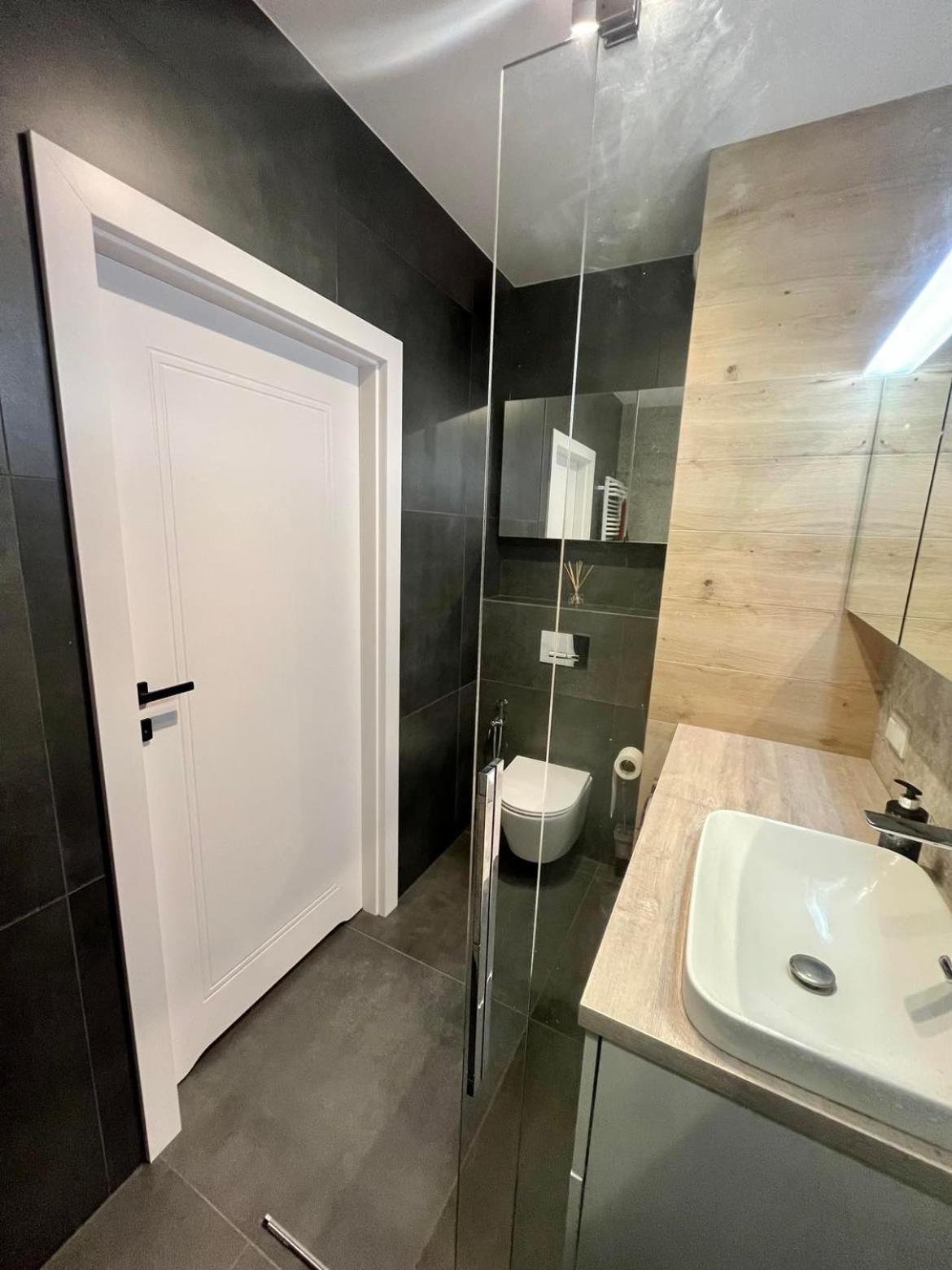 Apartmán Letnica Sypialnia & Salon - 2Km Do Plazy Gdaňsk Exteriér fotografie
